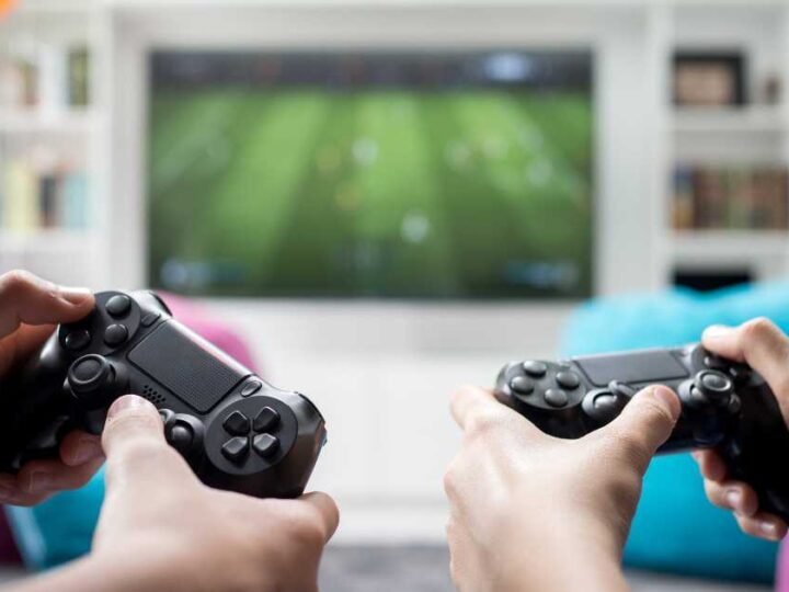 Choosing the Right Console for Family Gaming: A Complete Guide